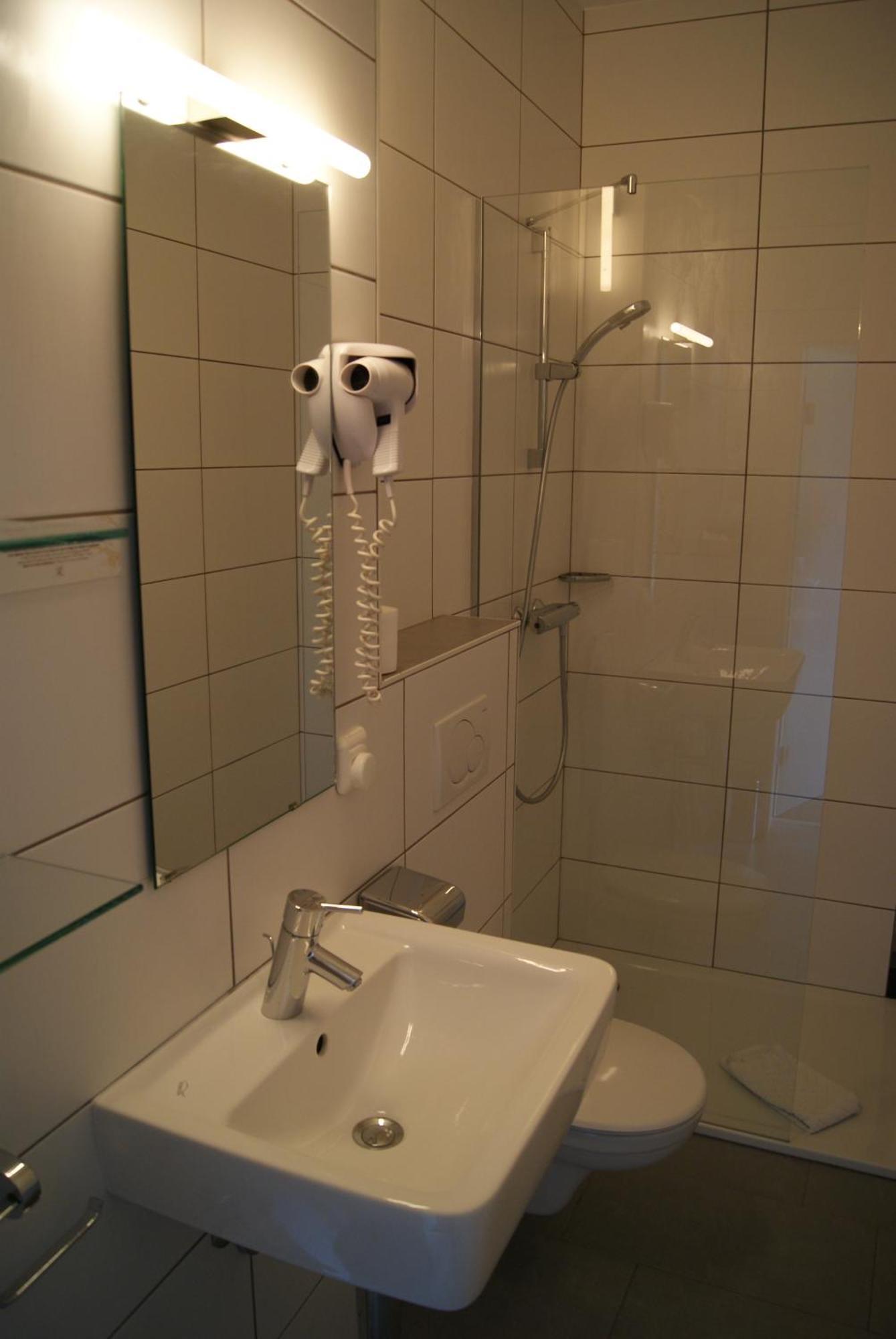 Logis Hotel Acacia Esch-sur-Alzette Cameră foto
