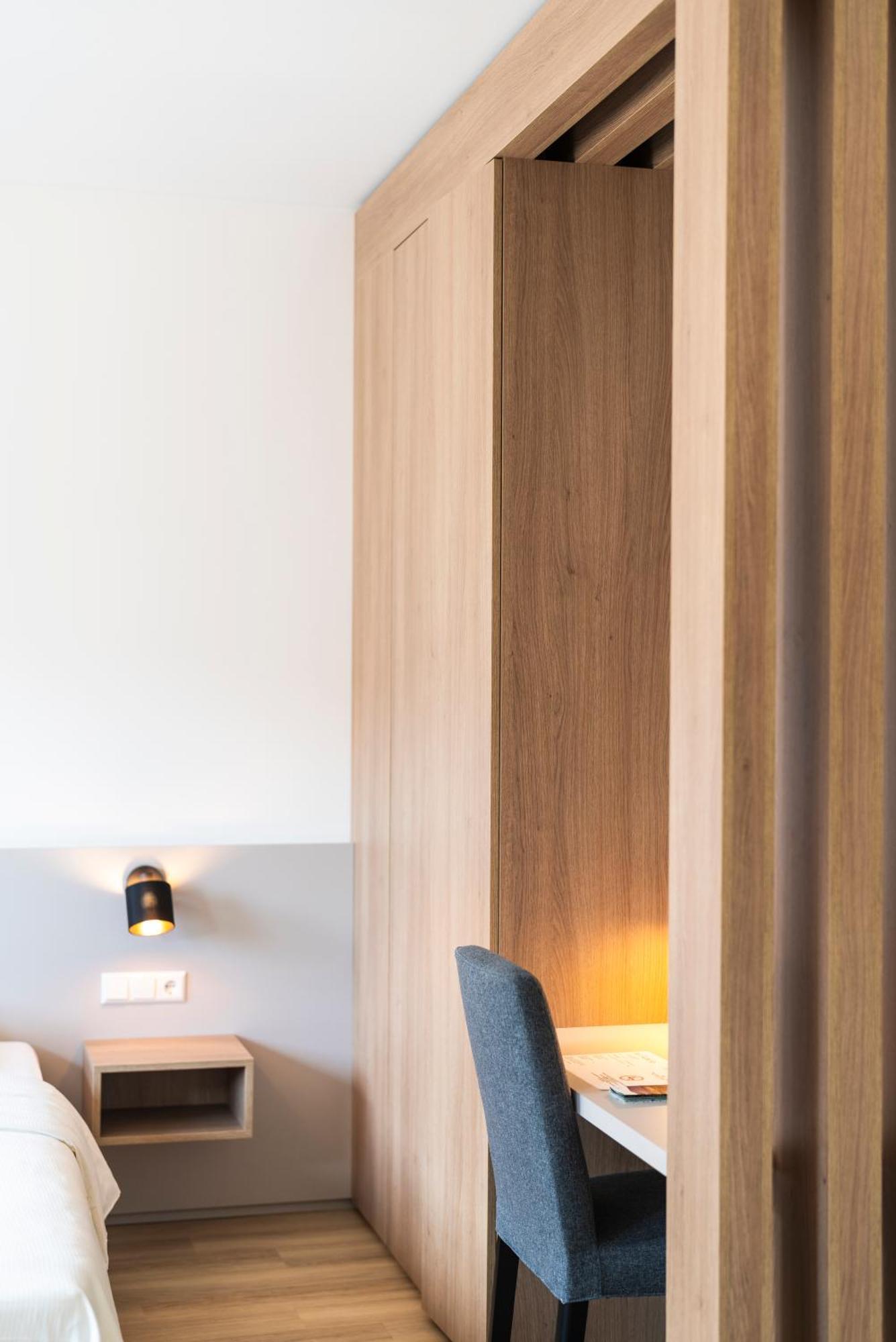 Logis Hotel Acacia Esch-sur-Alzette Exterior foto