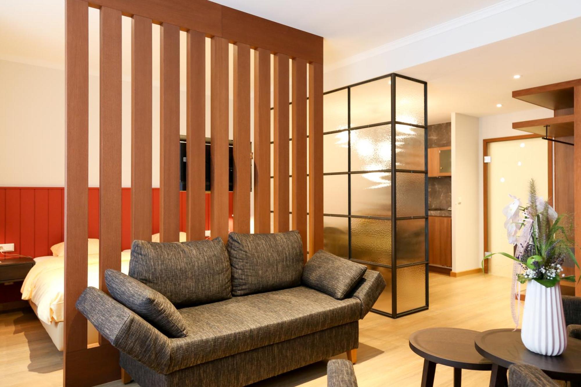 Logis Hotel Acacia Esch-sur-Alzette Exterior foto