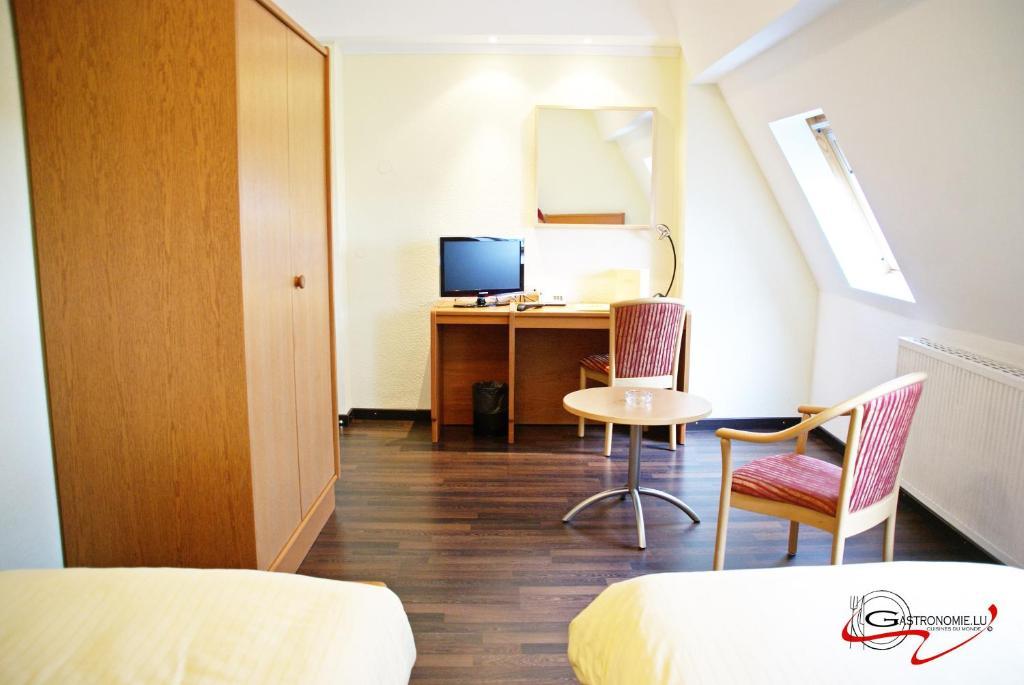 Logis Hotel Acacia Esch-sur-Alzette Cameră foto